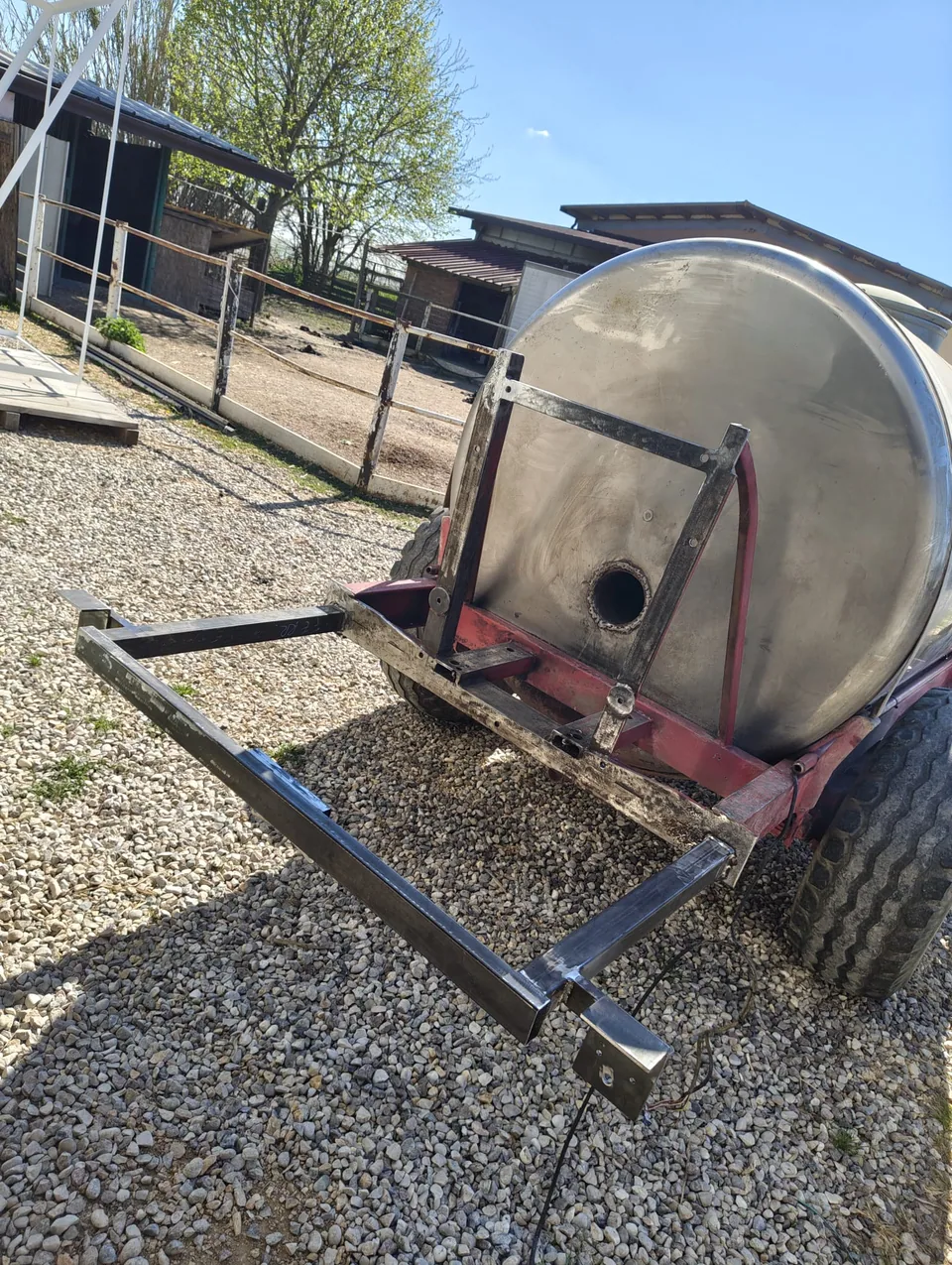 Stainless steel drawbar and frame built for the tanker